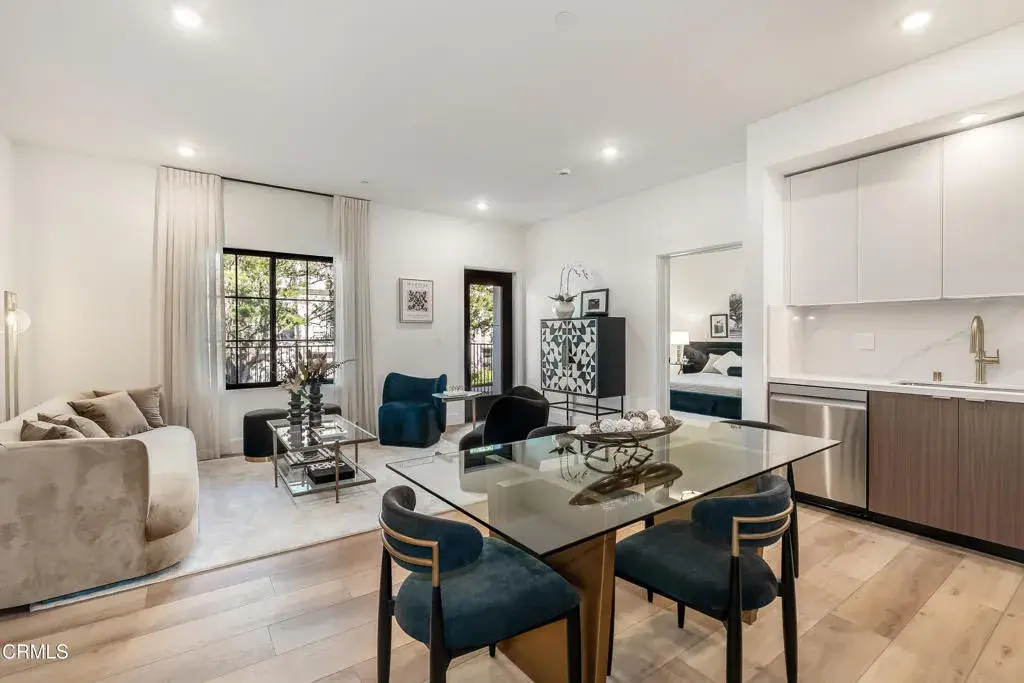 139 S Oak Knoll Avenue #301, Pasadena, CA 91101 - #1