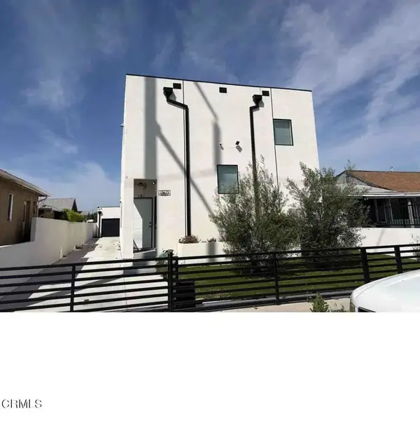 10619 S Felton Ave Avenue, Inglewood, CA 90304