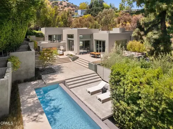1240 Bennett Drive, Pasadena, CA 91103