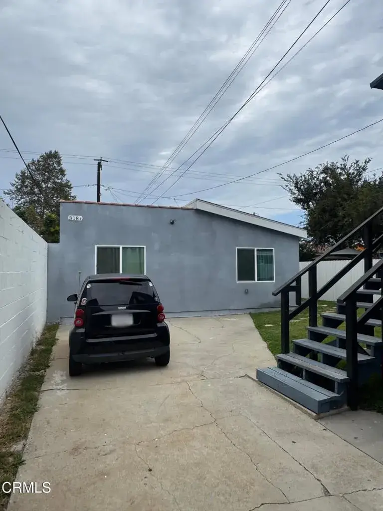 318-320 E Market Street, Long Beach, CA 90805 - #2
