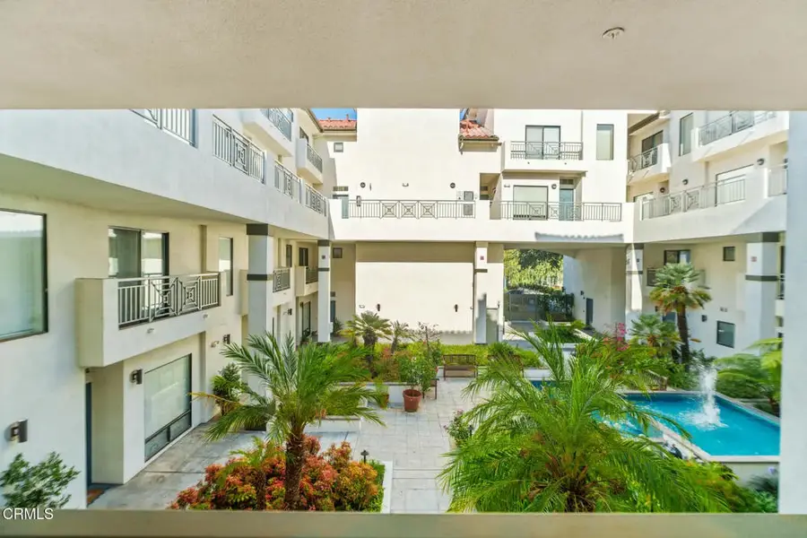111 S Oak Knoll Avenue #107, Pasadena, CA 91101 - #2
