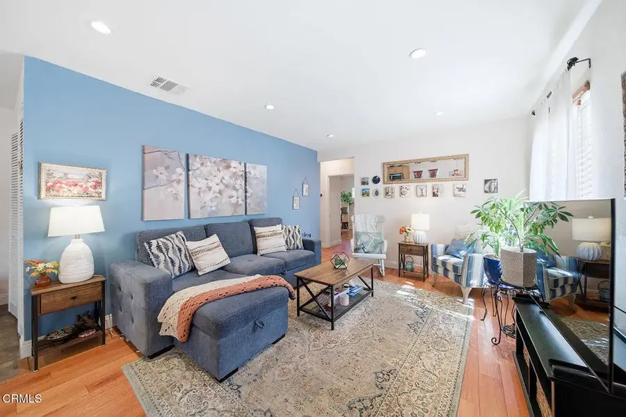 8950 Oswego Street, Sunland, CA 91040 - #3