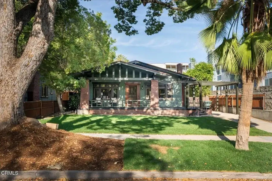 116 N Meridith Avenue, Pasadena, CA 91106 - #2