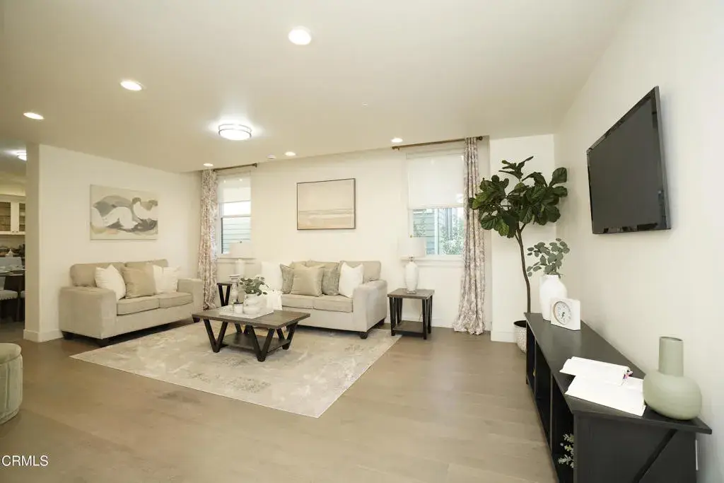 385 S Marengo Avenue #205, Pasadena, CA 91101 - #1