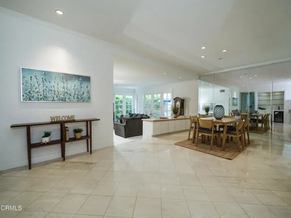 1260 S Beverly Glen Boulevard #104, Los Angeles, CA 90024 - #1