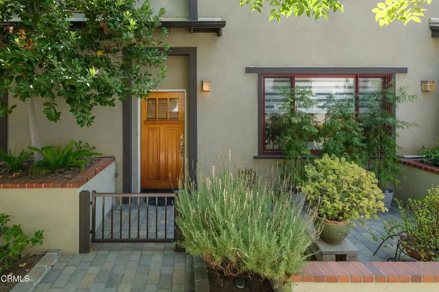 322 Alpine Street #2, Pasadena, CA 91106 - #2