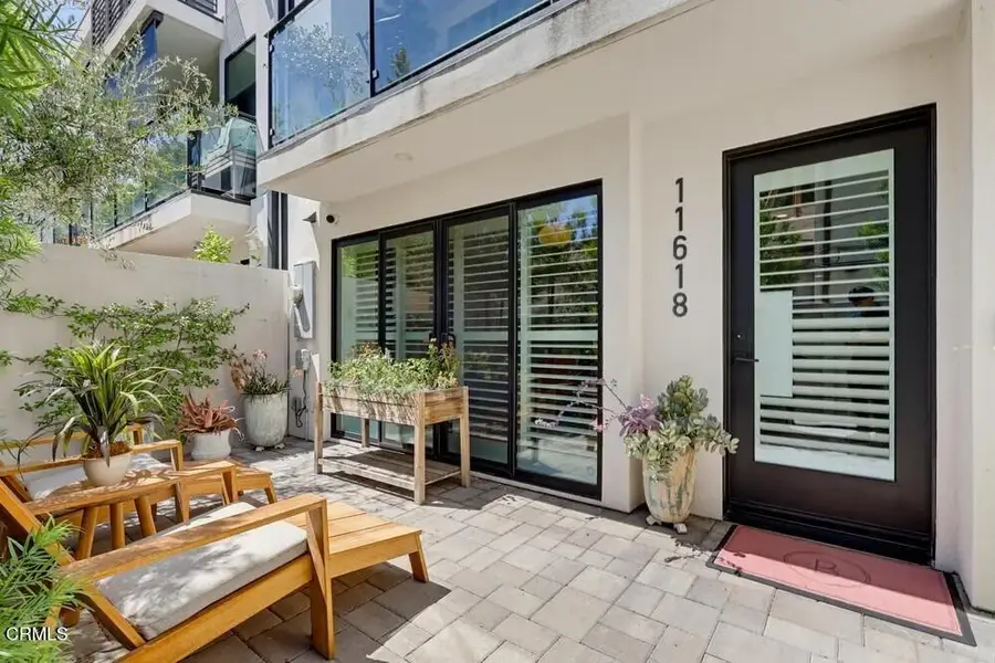 11618 Colfax Meadow Lane, Studio City, CA 91604 - #3