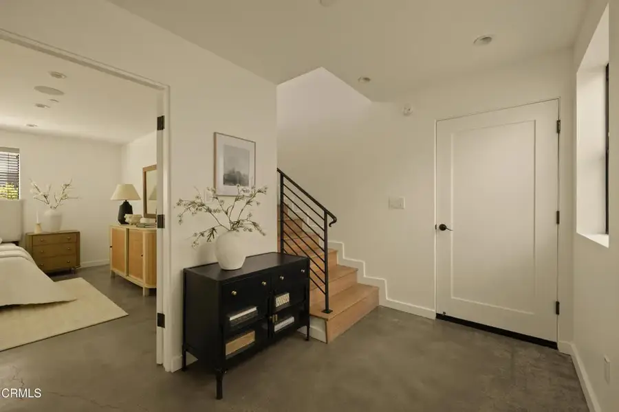 643 N Hayworth Avenue, Los Angeles, CA 90048 - #3