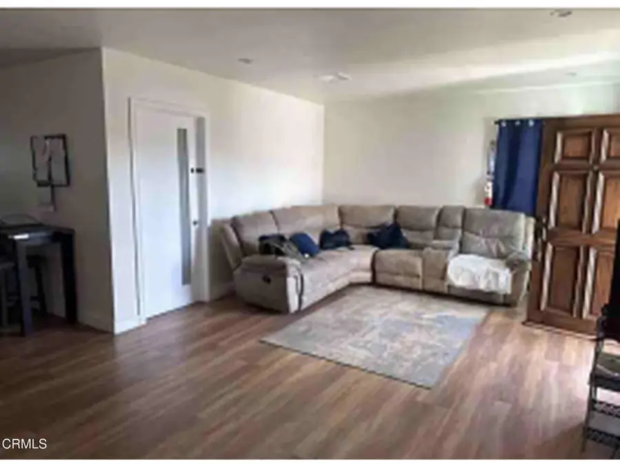 2055 W 80th Street, Los Angeles, CA 90047 - #2
