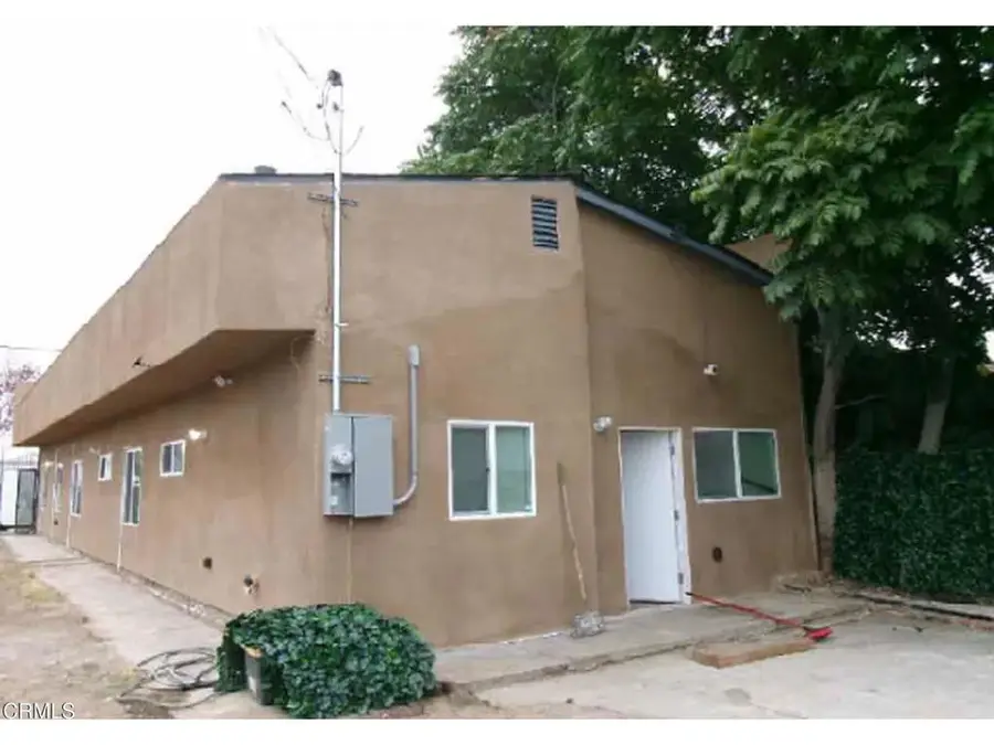 10306 S Vermont Avenue, Los Angeles, CA 90044 - #2