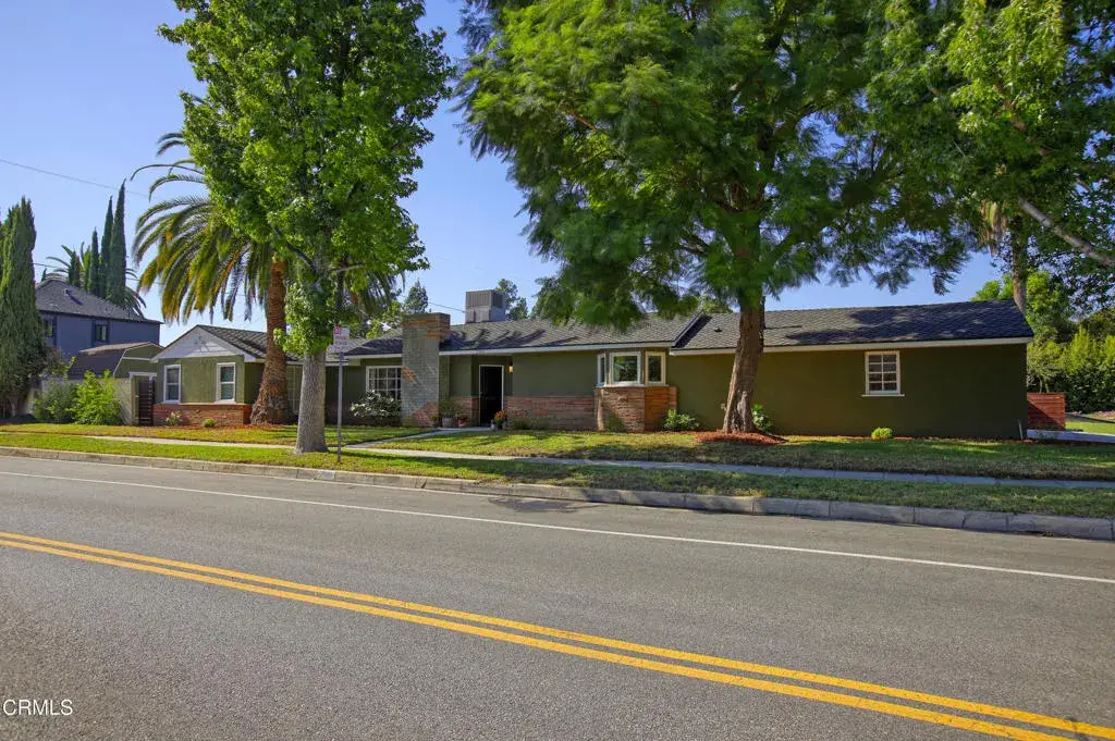 2901 W Oak Street, Burbank, CA 91505 - #1