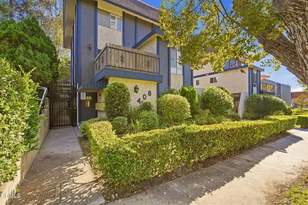 408 Burchett Street #11, Glendale, CA 91203