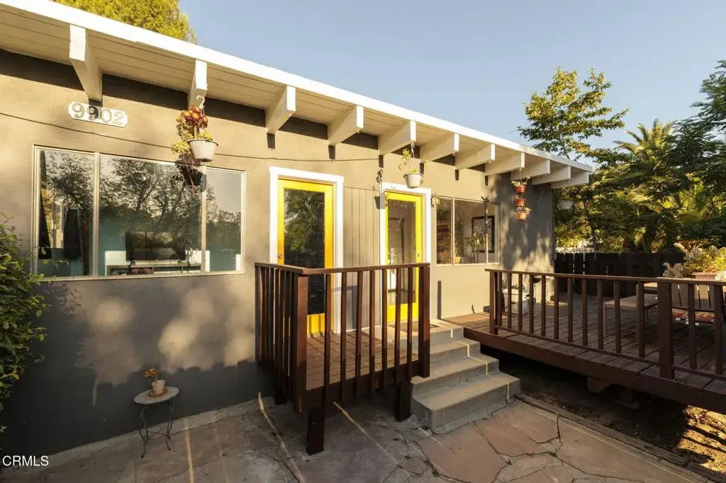 9900 Sunland Boulevard, Sunland, CA 91040 - #1