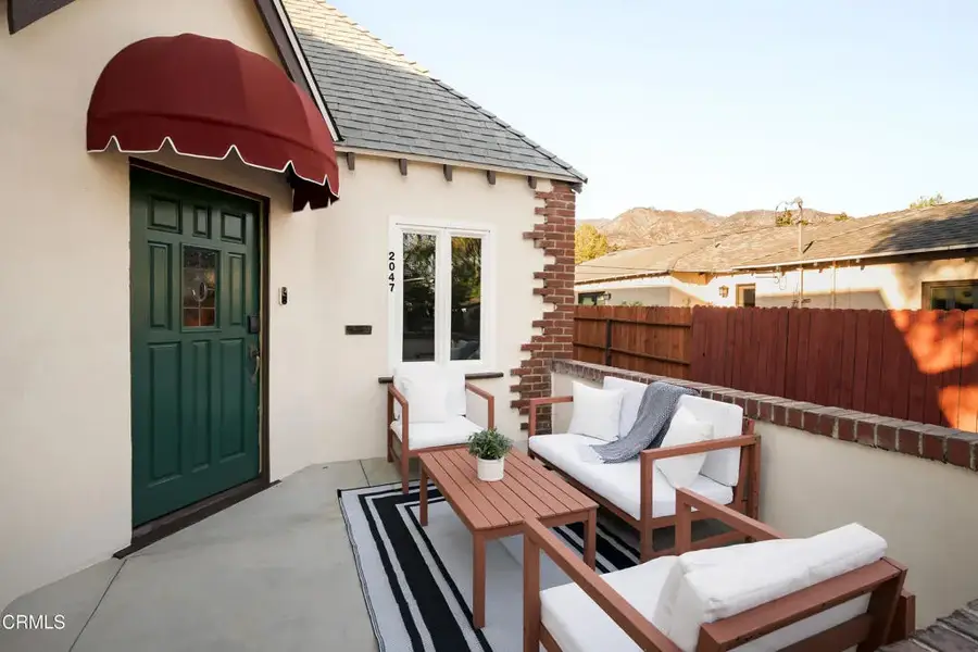 2047 Galbreth Road, Pasadena, CA 91104 - #3