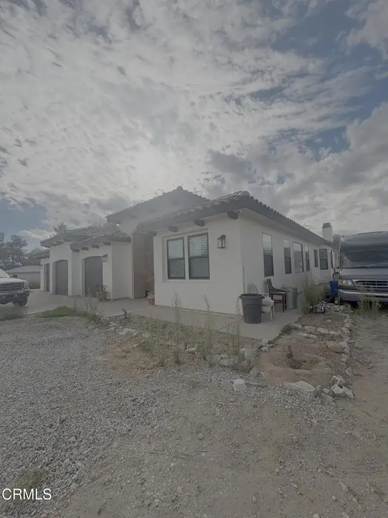 10026 E Avenue S-8, Littlerock, CA 93543 - #2
