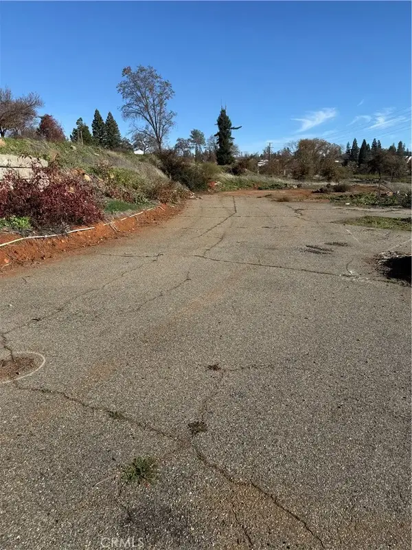 5538 Skyway, Paradise, CA 95969