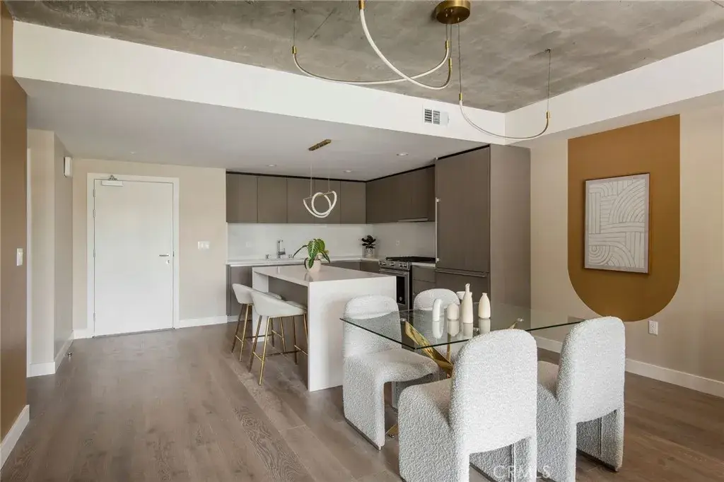 380 Cordova Street #412, Pasadena, CA 91101 - Image #1