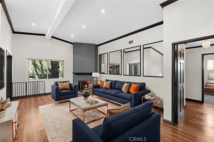 6417 Graves, Lake Balboa, CA 91406 - Image #3