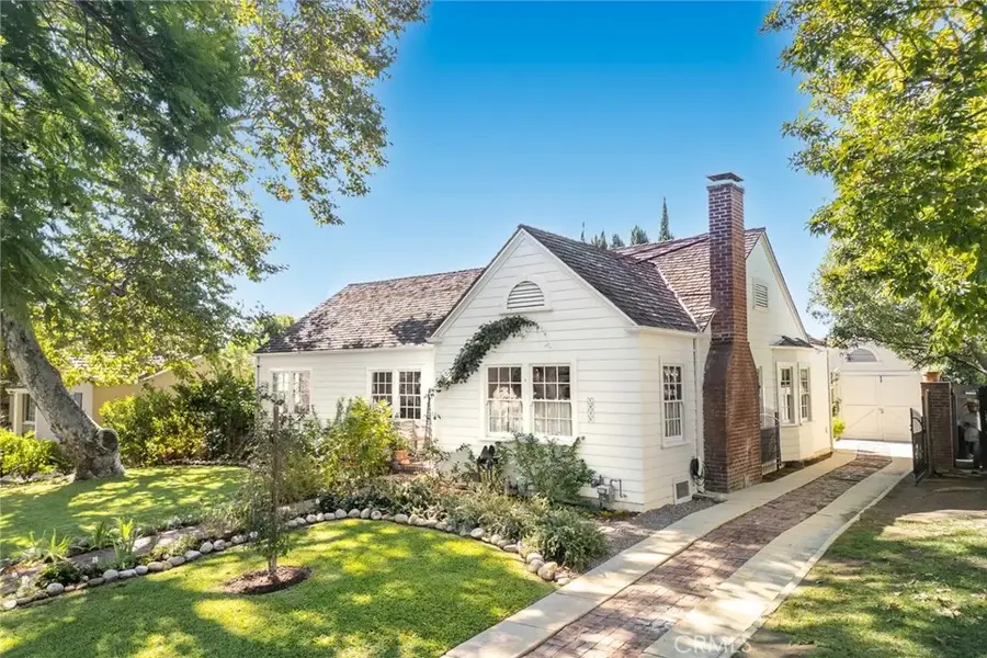 1925 Montrobles Place, San Marino, CA 91108 - Image #2