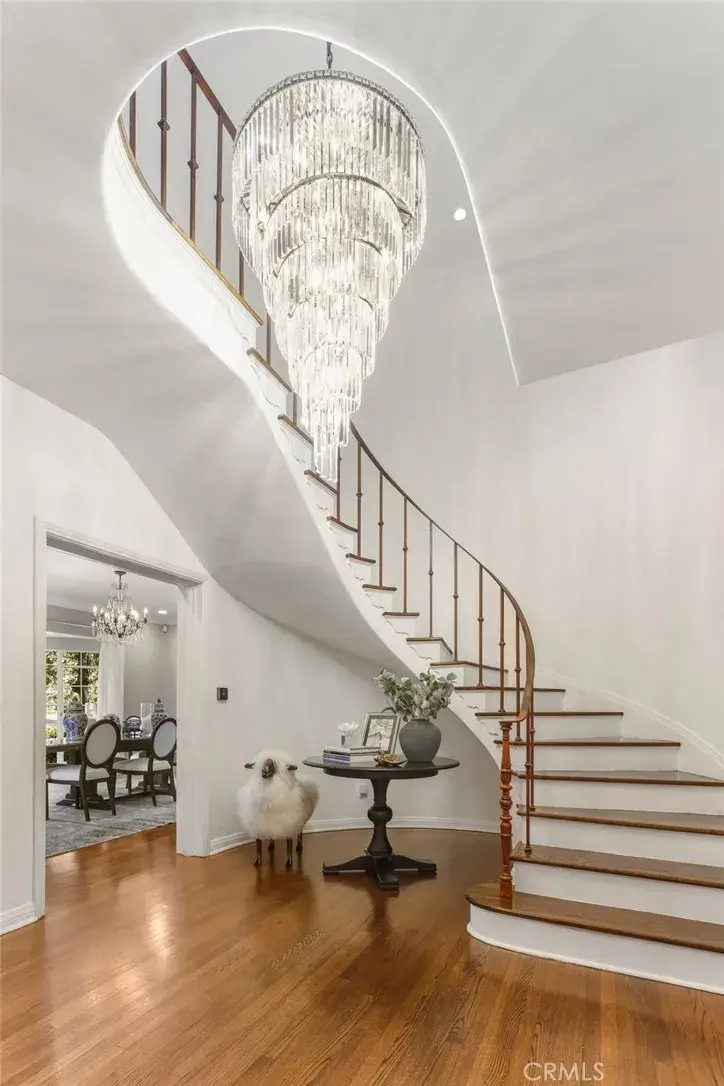 2494 Glen Canyon Road, Altadena, CA 91001 - Image #2