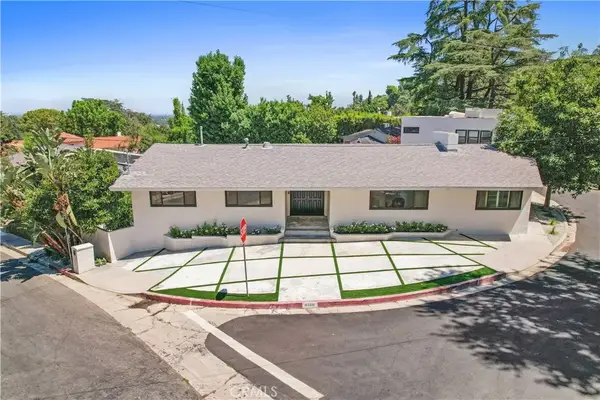 4166 Crisp Canyon Rd, Sherman Oaks, CA 91403