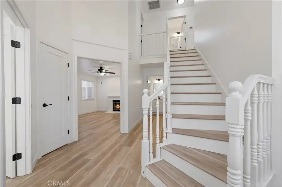 7049 Sunnycrest Trail, Tujunga, CA 91042 - Image #2