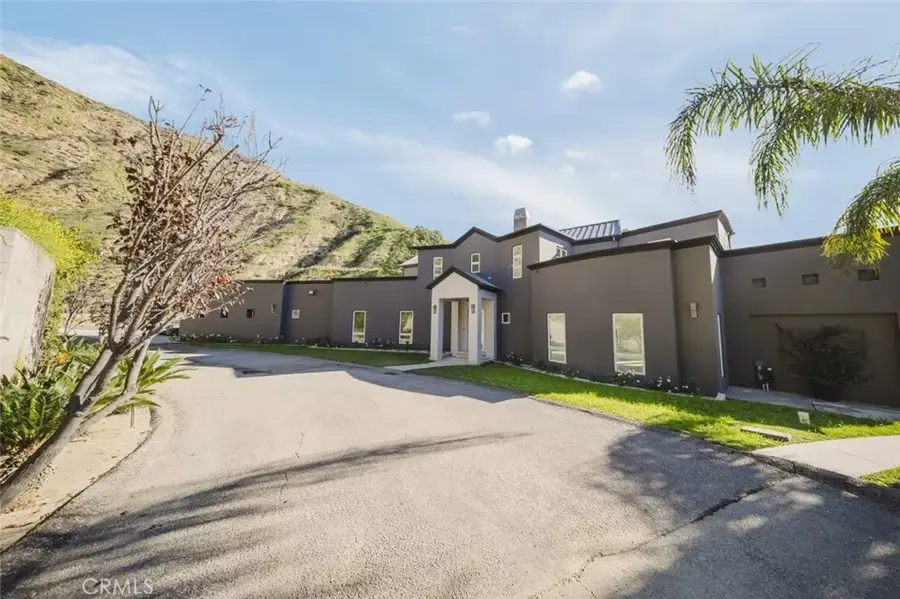 2004 Glen Allen Lane, Altadena, CA 91001 - Image #2