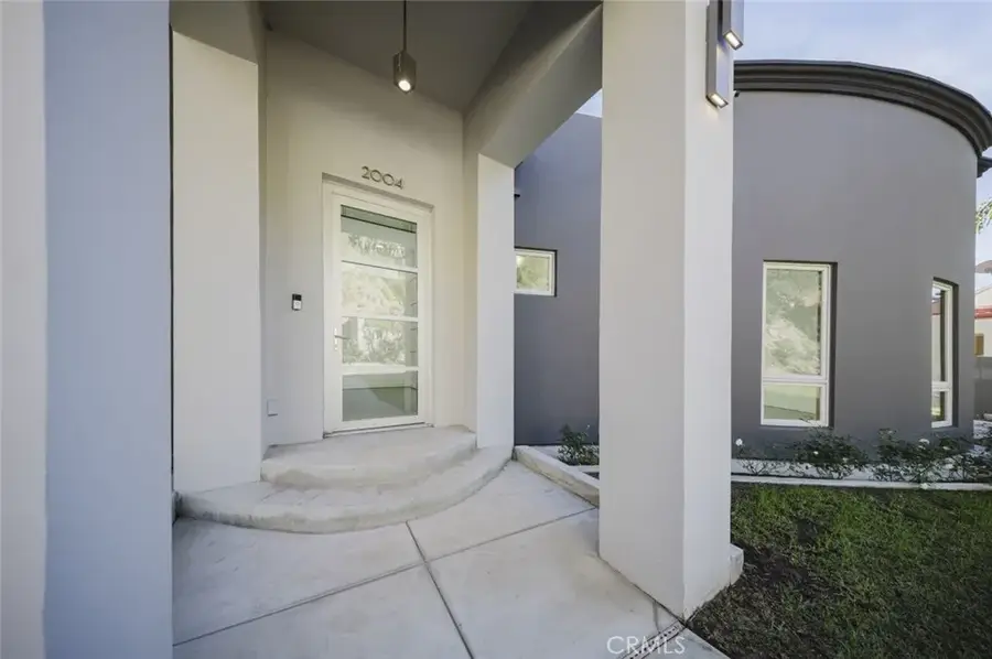 2004 Glen Allen Lane, Altadena, CA 91001 - Image #3