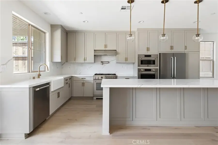 175 E Palm Street, Altadena, CA 91001 - #2