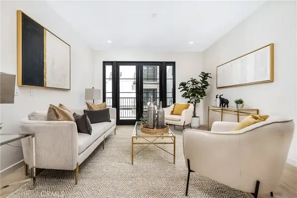 1333 S Orange Grove Avenue #401, Los Angeles, CA 90019