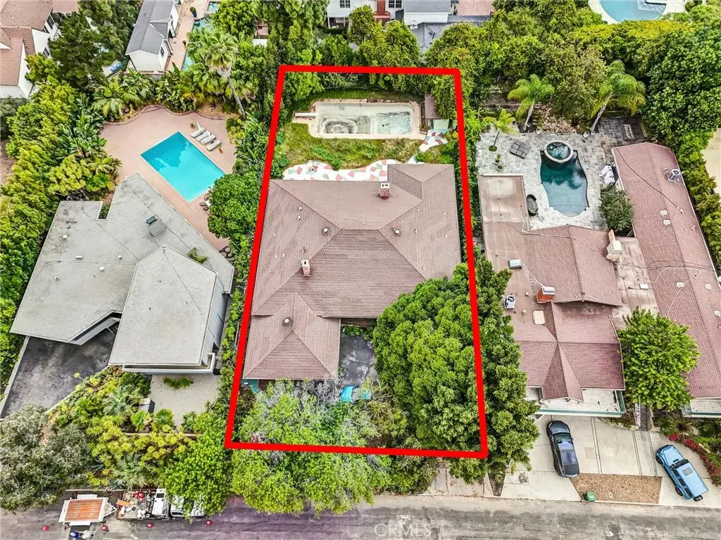 11500 Thurston, Los Angeles, CA 90049 - #1