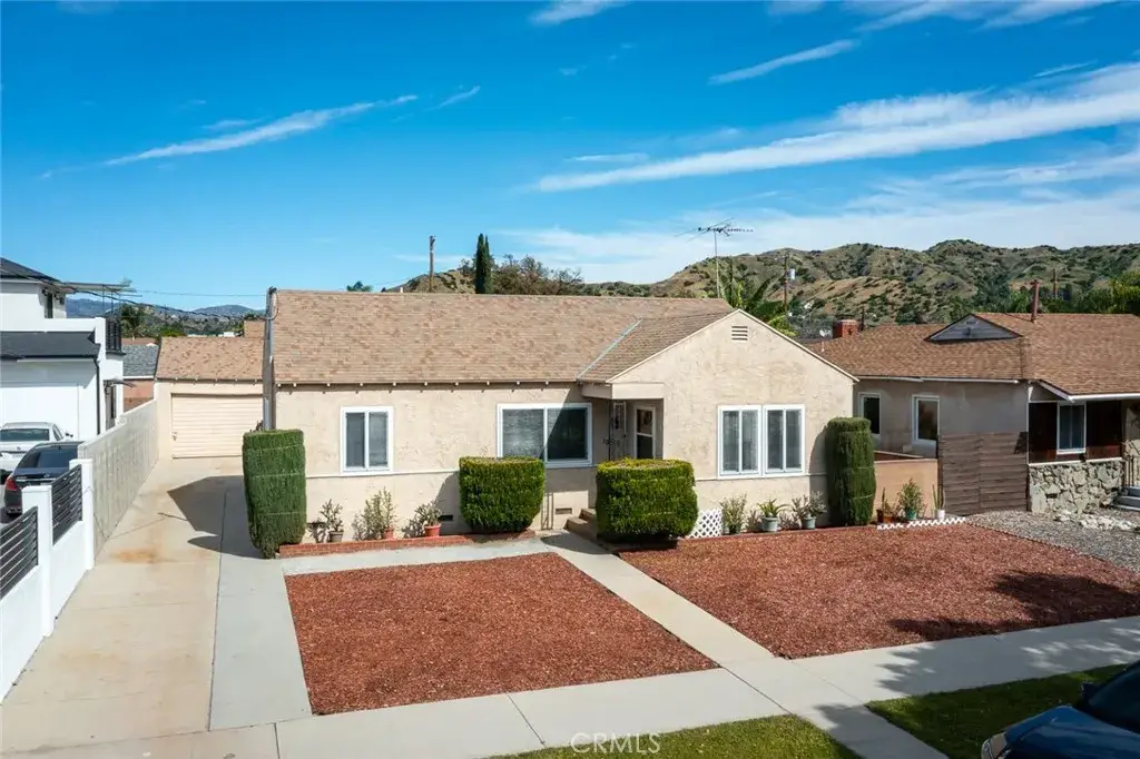 10515 Lanark, Sun Valley, CA 91352 - #1