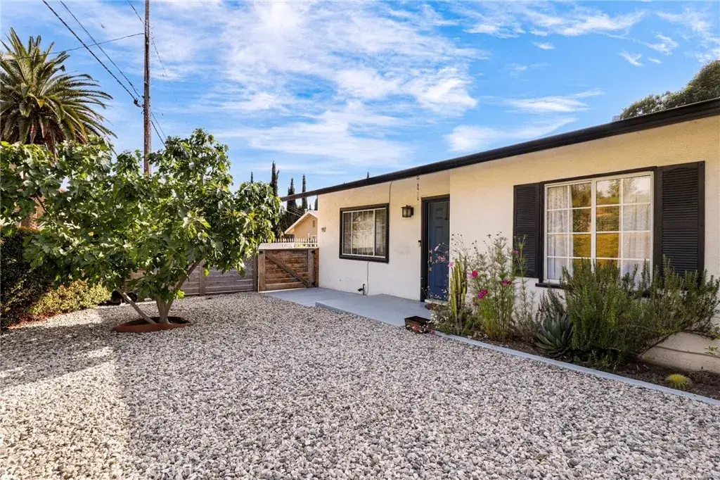 917 N Avenue 51, Los Angeles, CA 90042 - #1