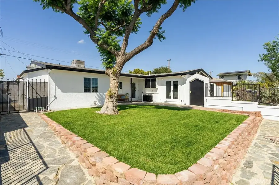 2457 W Glenoaks, Anaheim, CA 92801 - #3