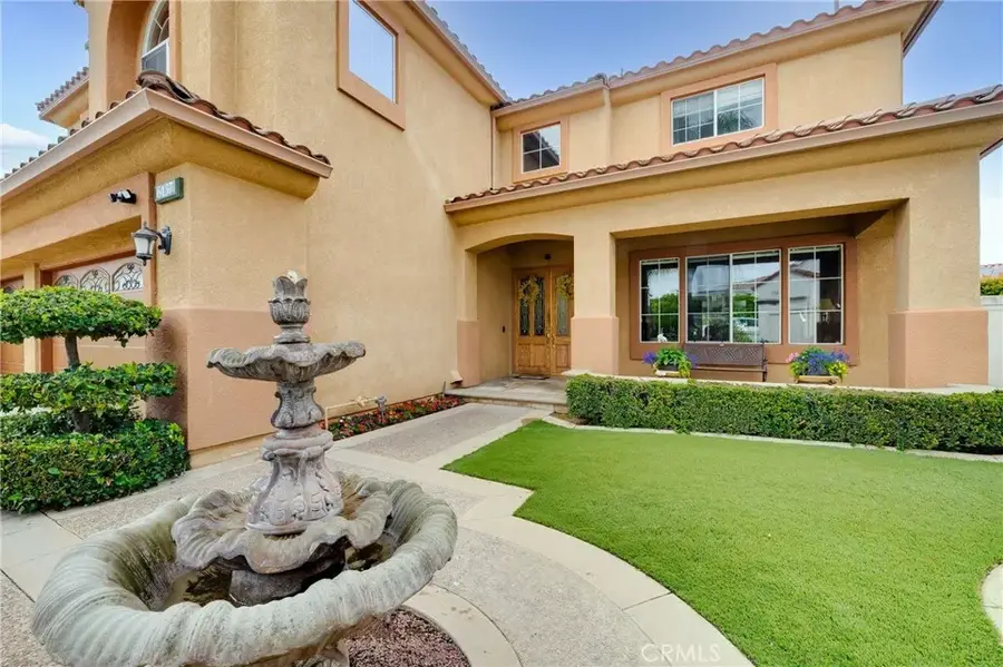 6137 Ridgemont, La Verne, CA 91750 - #3
