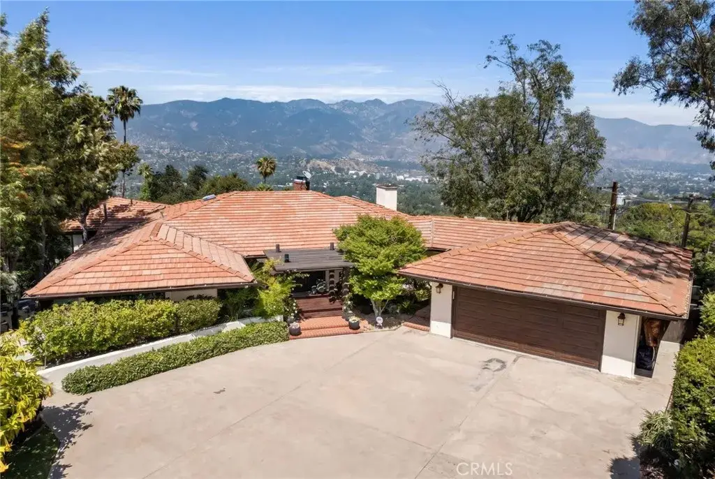 3854 Hampstead Road, La Canada Flintridge, CA 91011 - #1