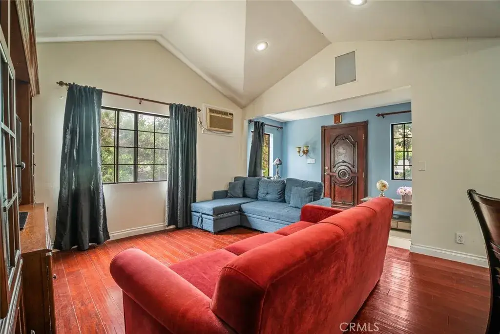 5234 Newtonia, Los Angeles, CA 90032 - #1