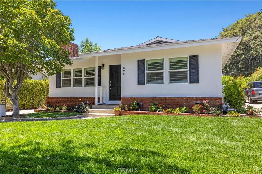 1325 Forest Avenue, Pasadena, CA 91103 - #1