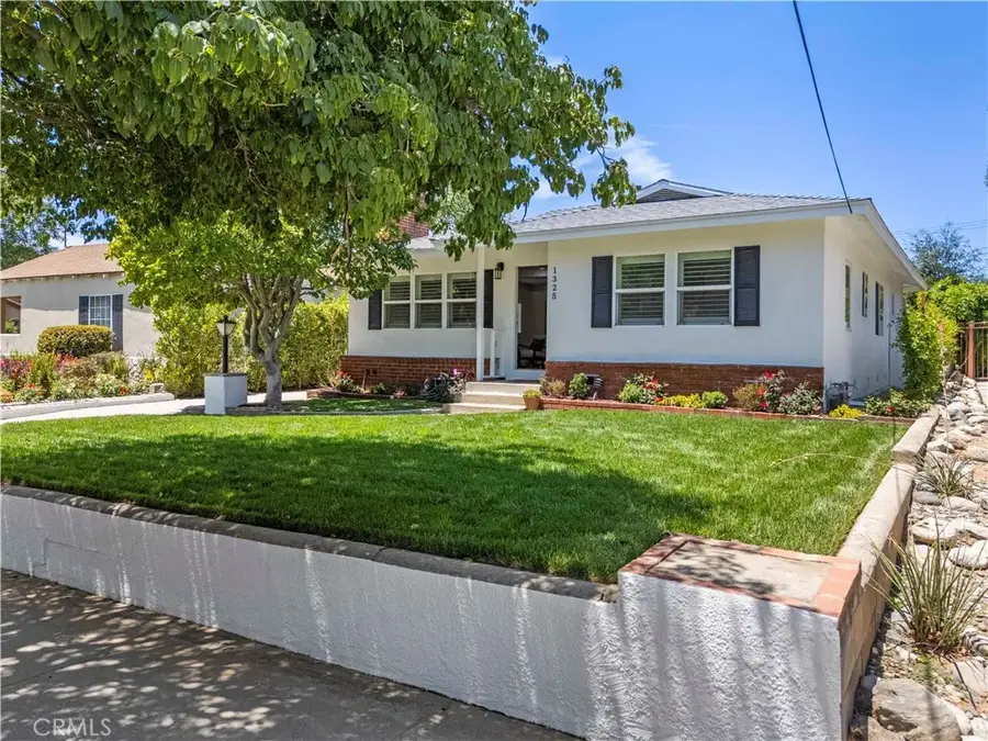 1325 Forest Avenue, Pasadena, CA 91103 - #2