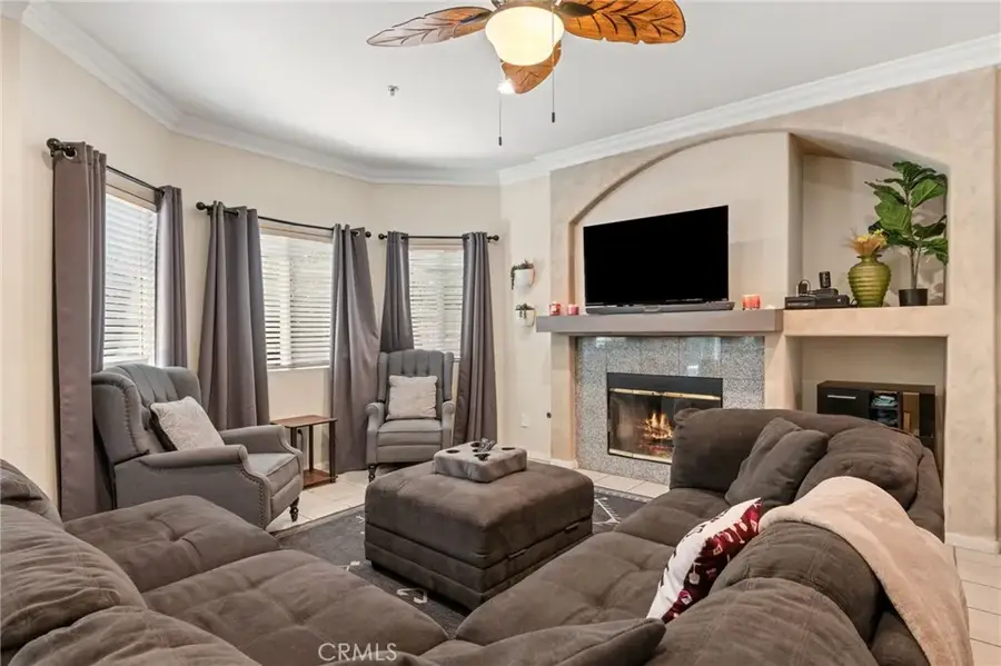 15807 Crest Lane, Gardena, CA 90249 - #3