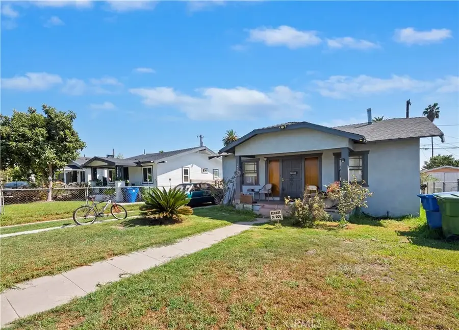 1438 W 70th, Los Angeles, CA 90047 - #3