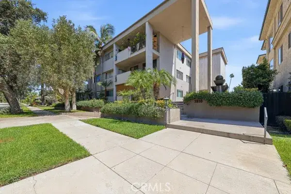 1810 Ramona #33, South Pasadena, CA 91030