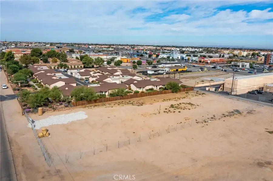 14878 Sequoia, Hesperia, CA 92345 - #2