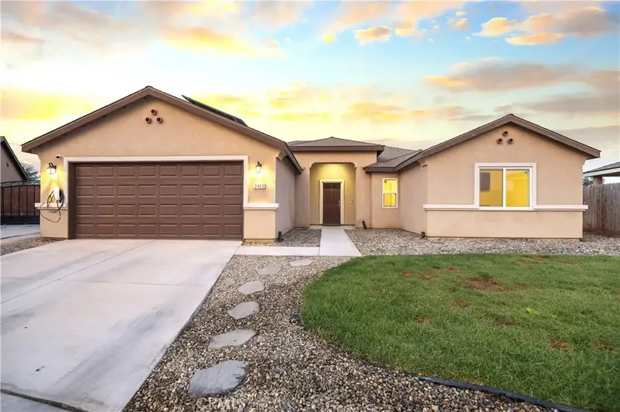 2463 Madeline Drive, Hanford, CA 93230 - Image #2