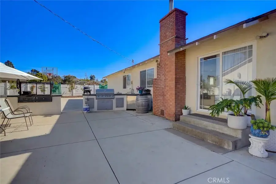 385 Hassett Court, Santa Maria, CA 93455 - Image #2
