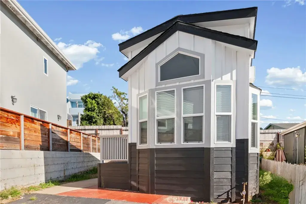 190 Main St #27, Morro Bay, CA 93442 - Image #1