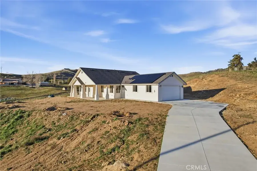 20381 Pinon Canyon Road, Tehachapi, CA 93561 - Image #3