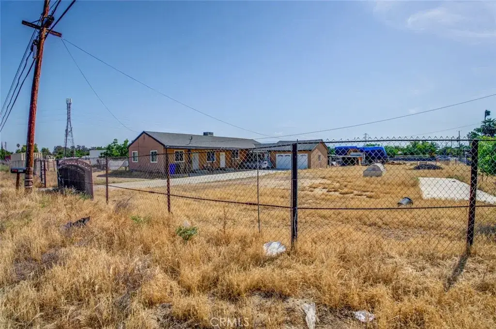 5915 Weedpatch, Bakersfield, CA 93307 - Image #1