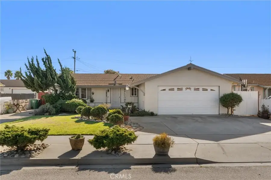 1884 Teakwood, Santa Maria, CA 93455 - Image #2