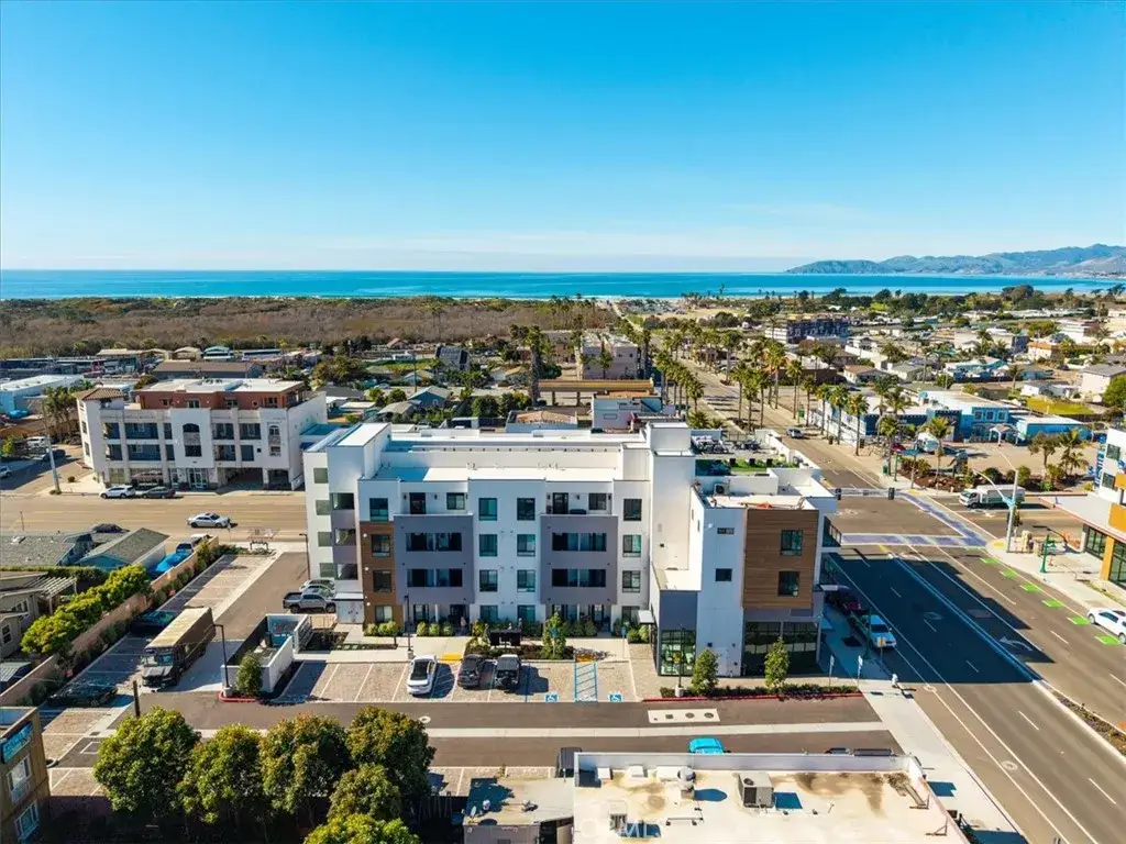 402 W Grand Avenue #301, Grover Beach, CA 93433 - Image #1